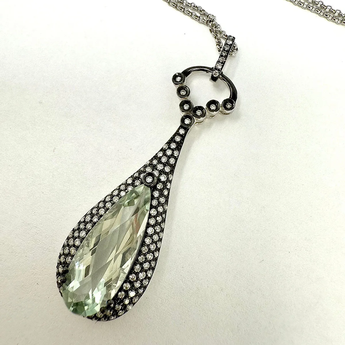 14K White Gold 16" Pendant Necklace with Green Amethyst