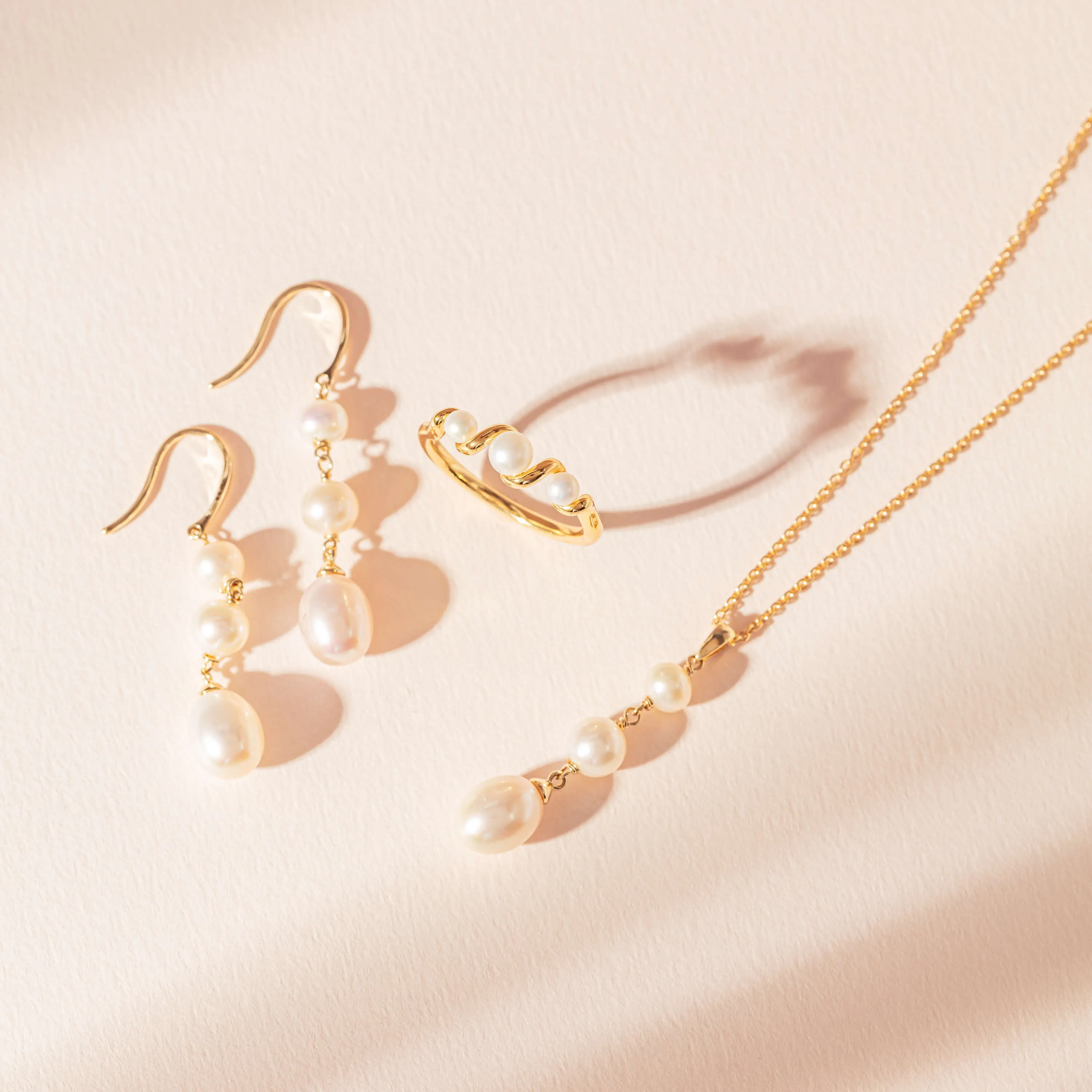 9ct Yellow Gold Freshwater Pearl Rosalind Necklace