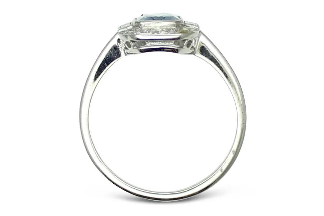 Art Deco Aquamarine and Diamond Ring Platinum 0.25ct   0.90ct