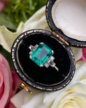 Art Deco Emerald and Diamond Platinum Ring 0.20ct   1.40ct