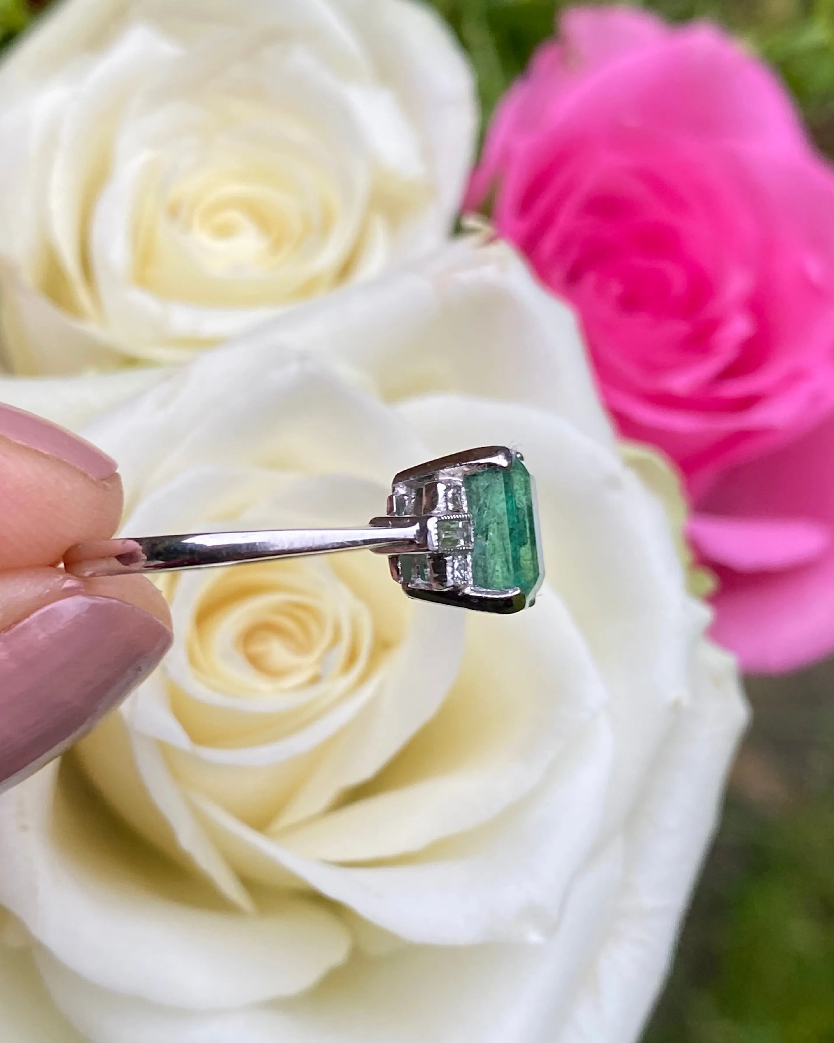 Art Deco Emerald and Diamond Platinum Ring 0.20ct   1.40ct
