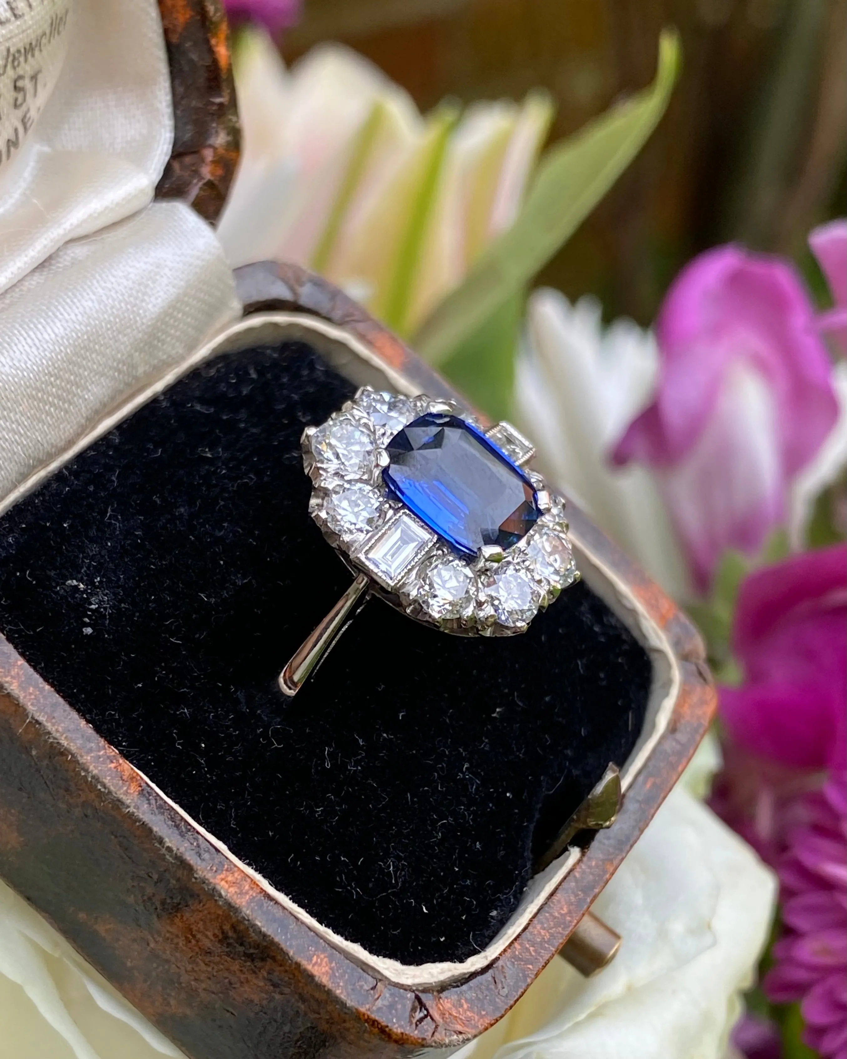 Art Deco Sapphire and Diamond Cluster Ring 1.15ct   1.85ct Platinum