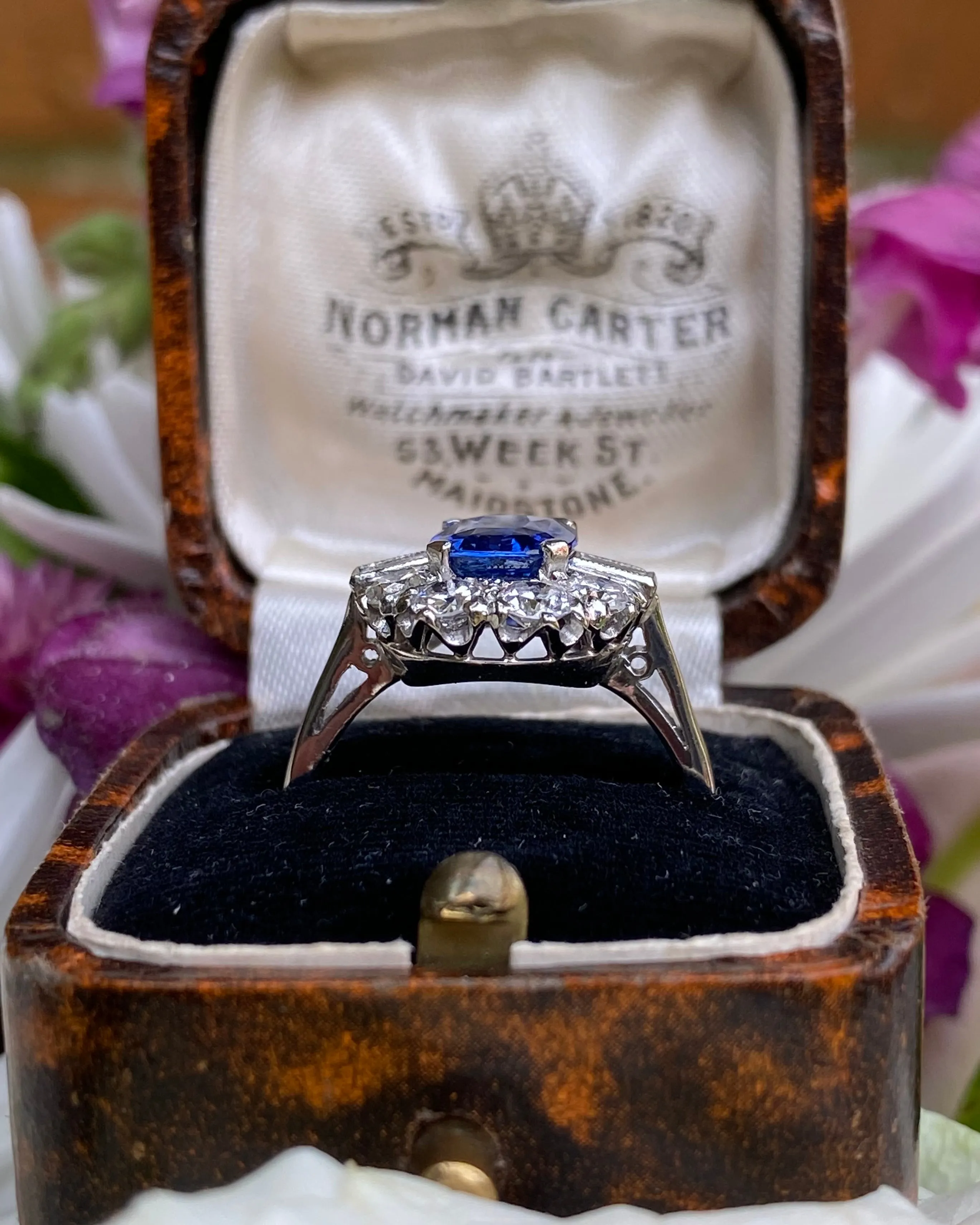 Art Deco Sapphire and Diamond Cluster Ring 1.15ct   1.85ct Platinum