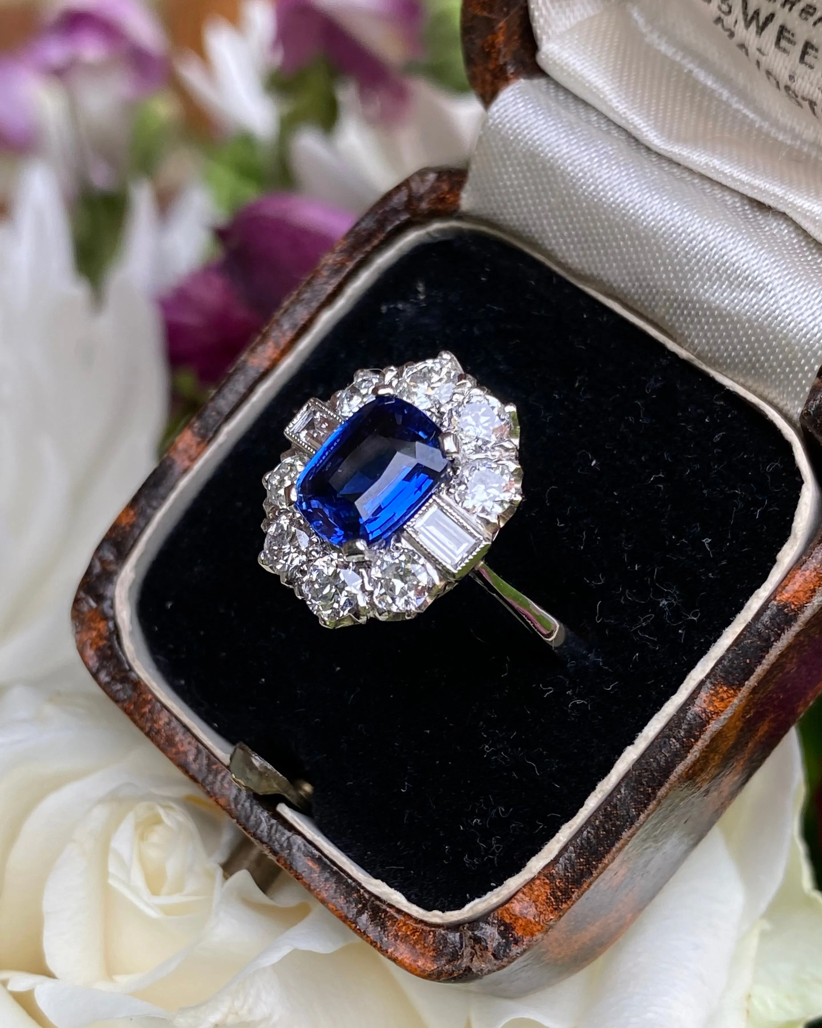 Art Deco Sapphire and Diamond Cluster Ring 1.15ct   1.85ct Platinum
