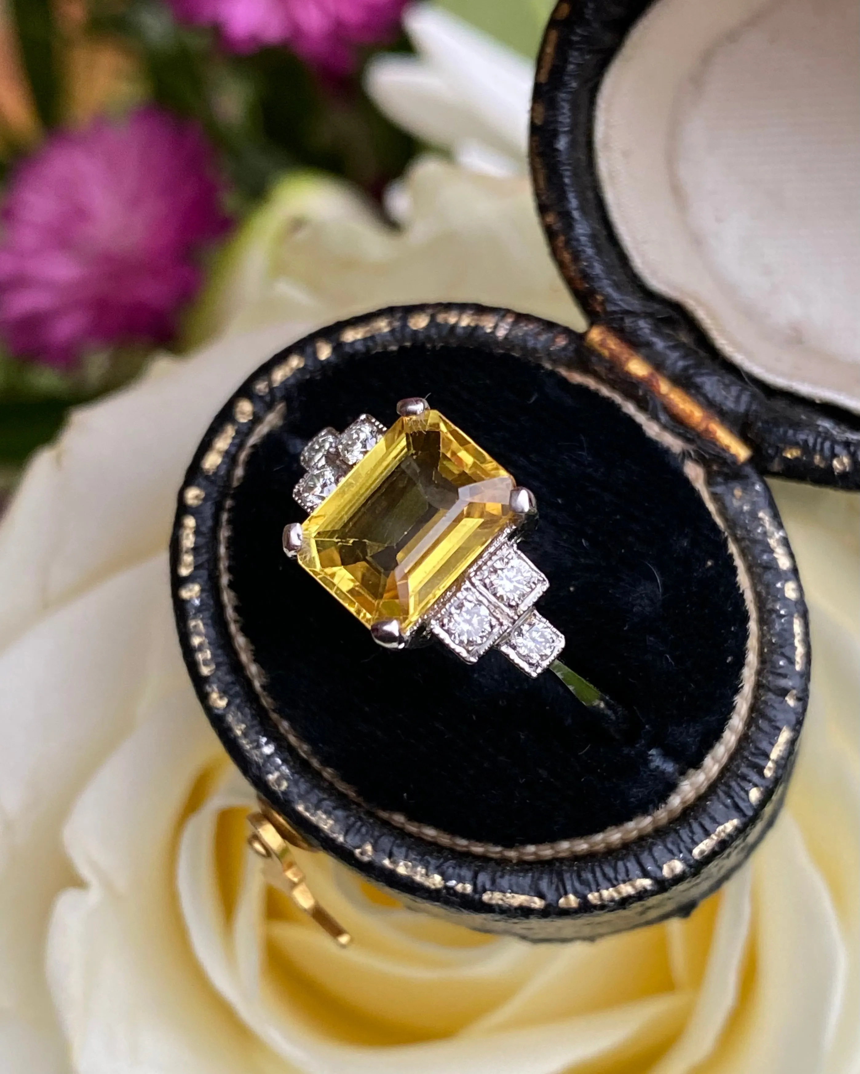 Art Deco Yellow Sapphire and Diamond Platinum Ring 0.18ct   2.85ct