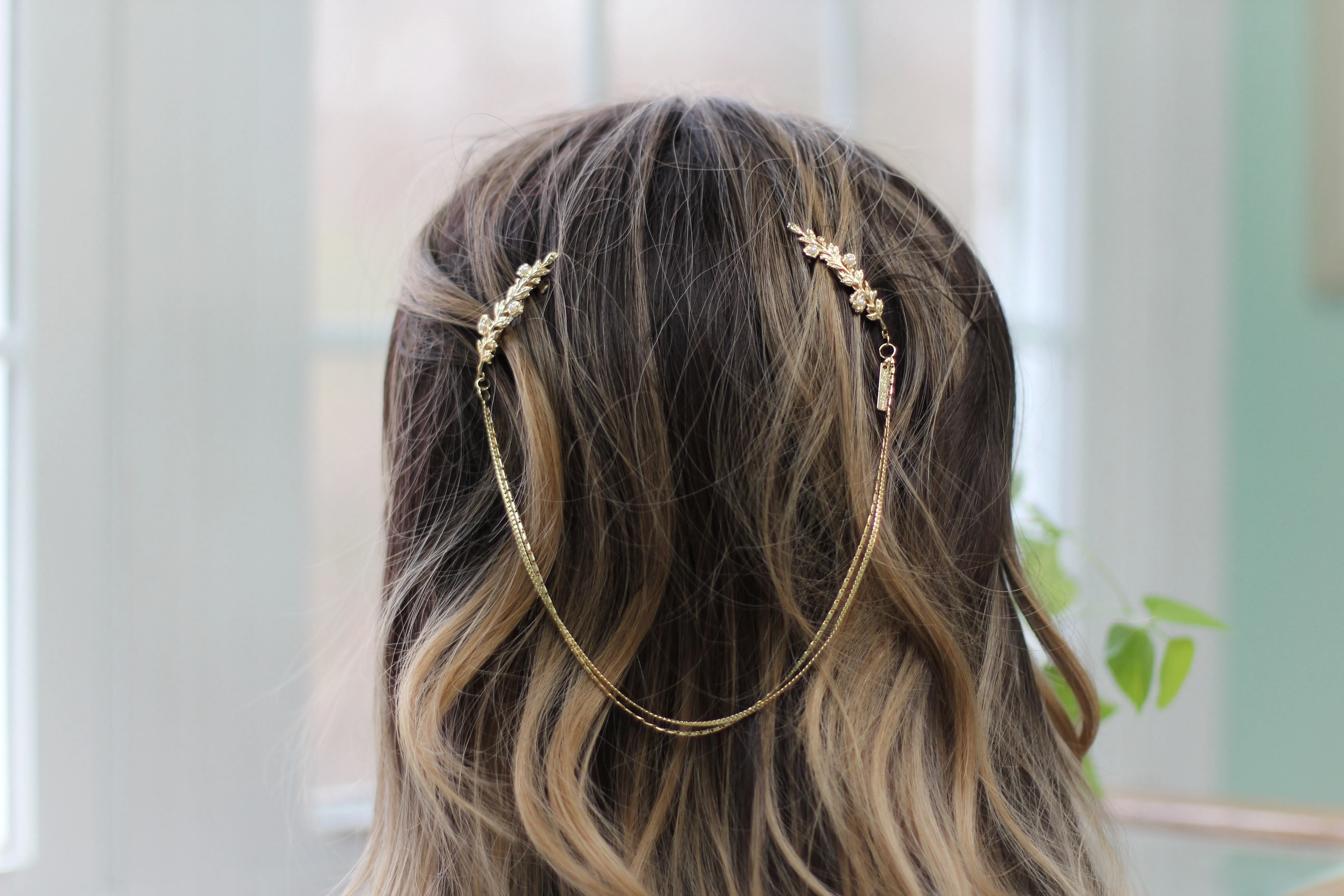 Bloom Bouquet Hair Chain