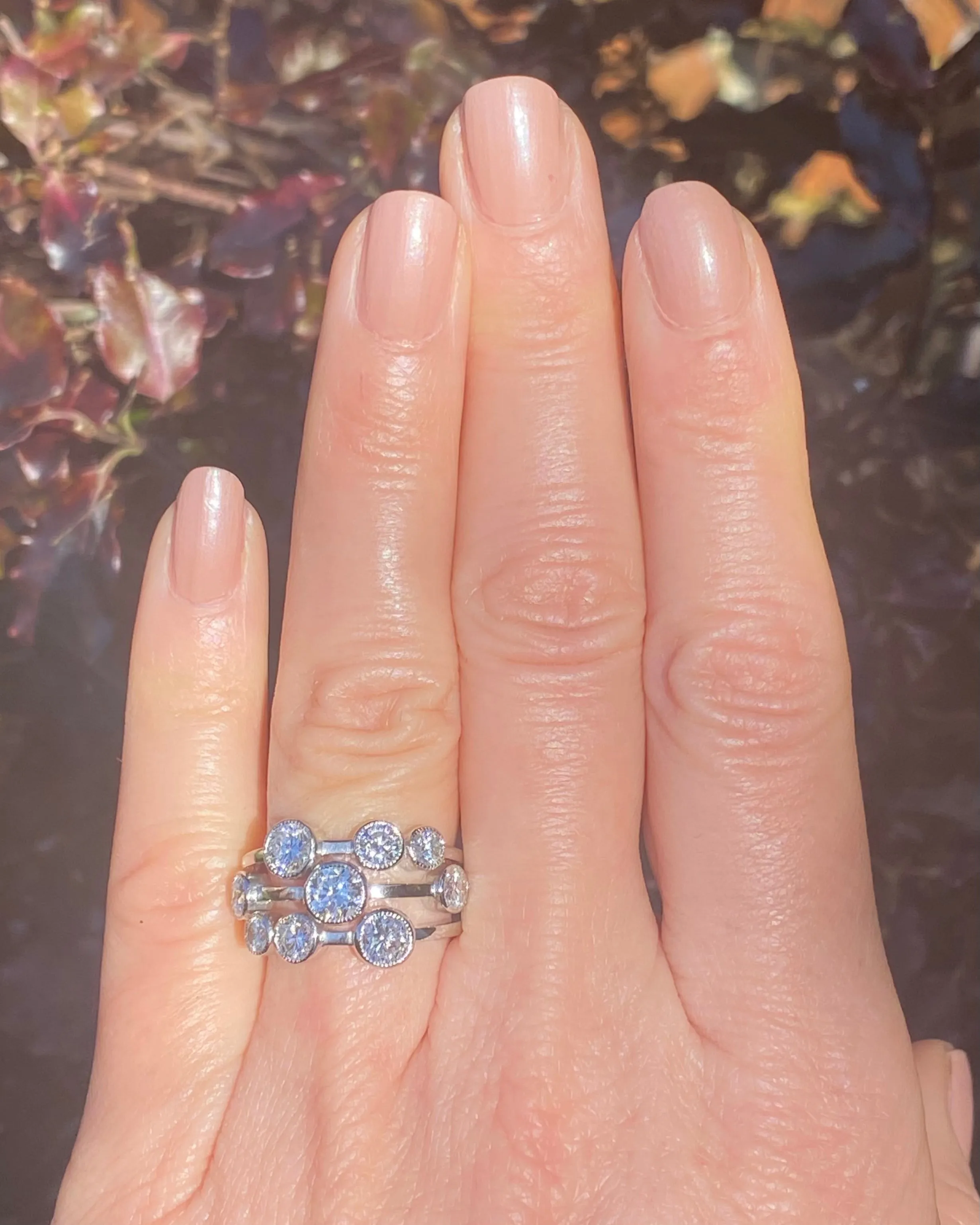 Contemporary Style Diamond Platinum Dress Ring 2.80ct