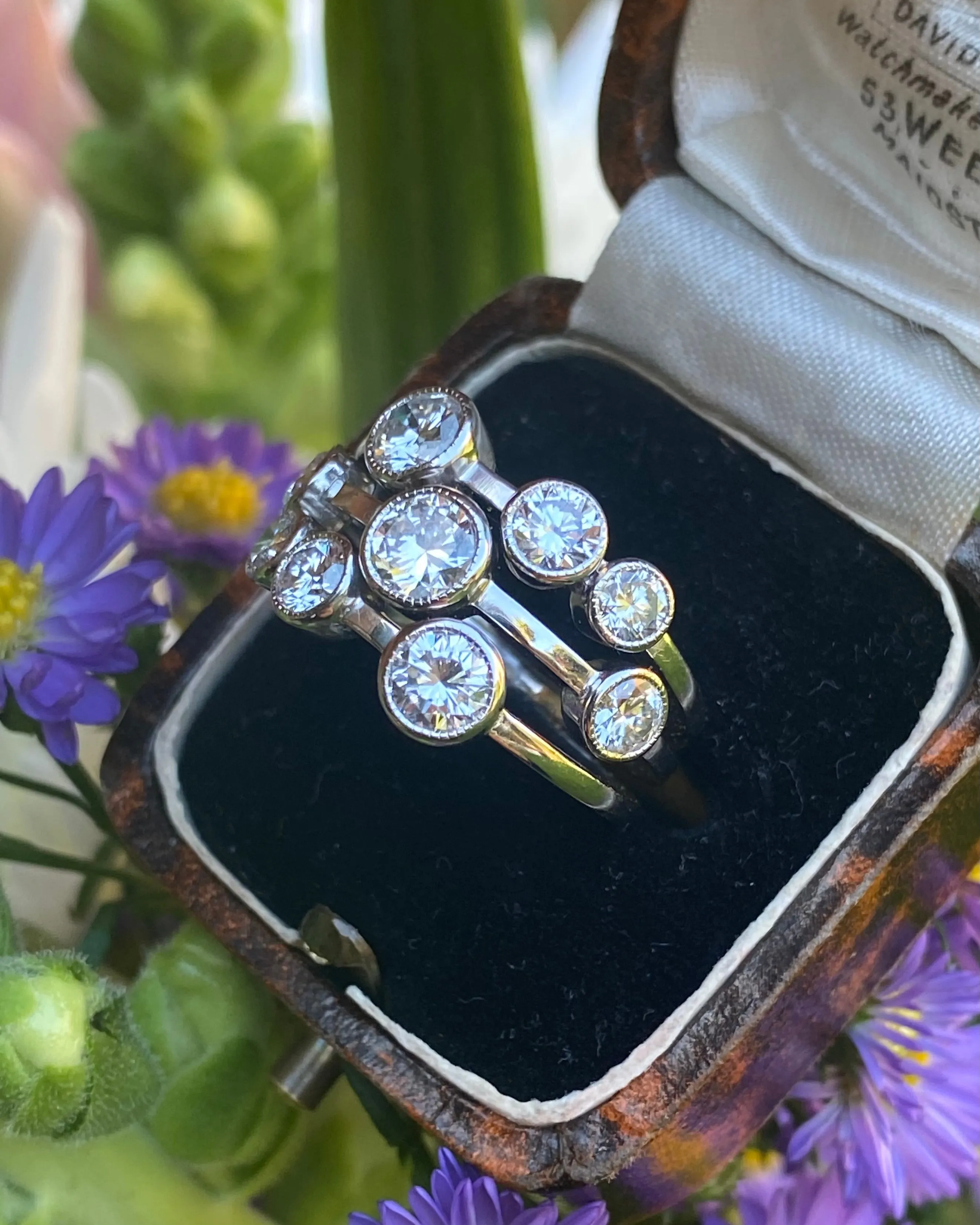 Contemporary Style Diamond Platinum Dress Ring 2.80ct