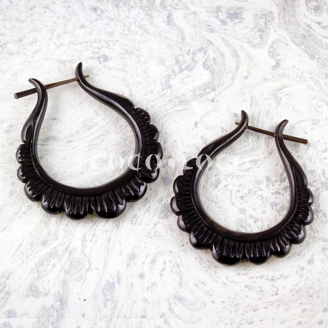 Daisy Hoops - Horn