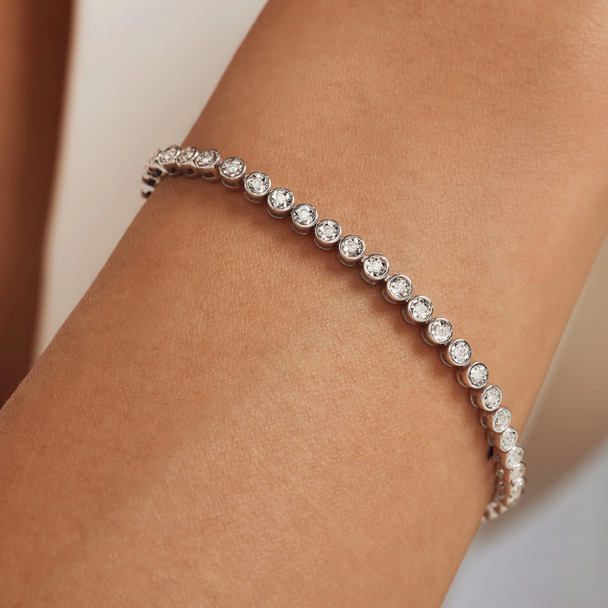 De la Paix Alfie 14 karat white gold bracelet with diamond 0.36 ct