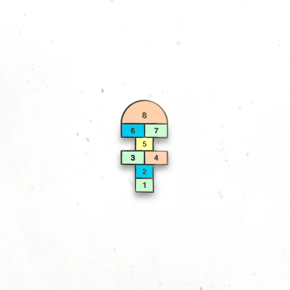 Everyday SG Pin ?C Hopscotch
