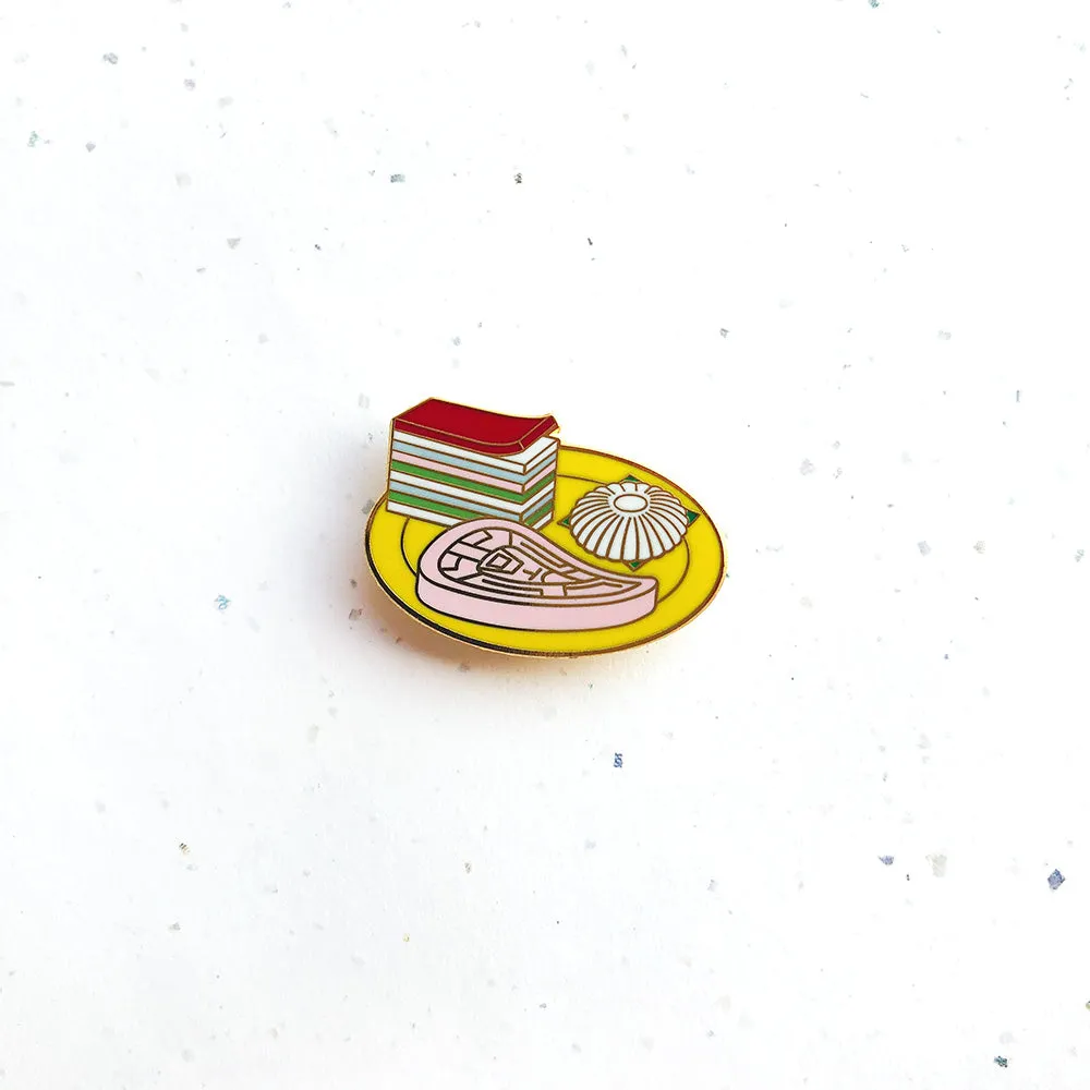 Everyday SG Pin ?C Plate of Kueh