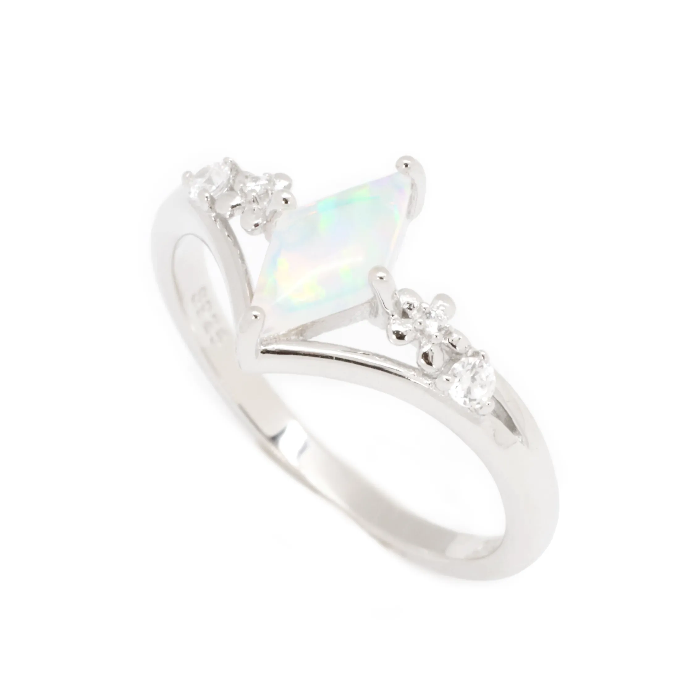 Iridessa Ring
