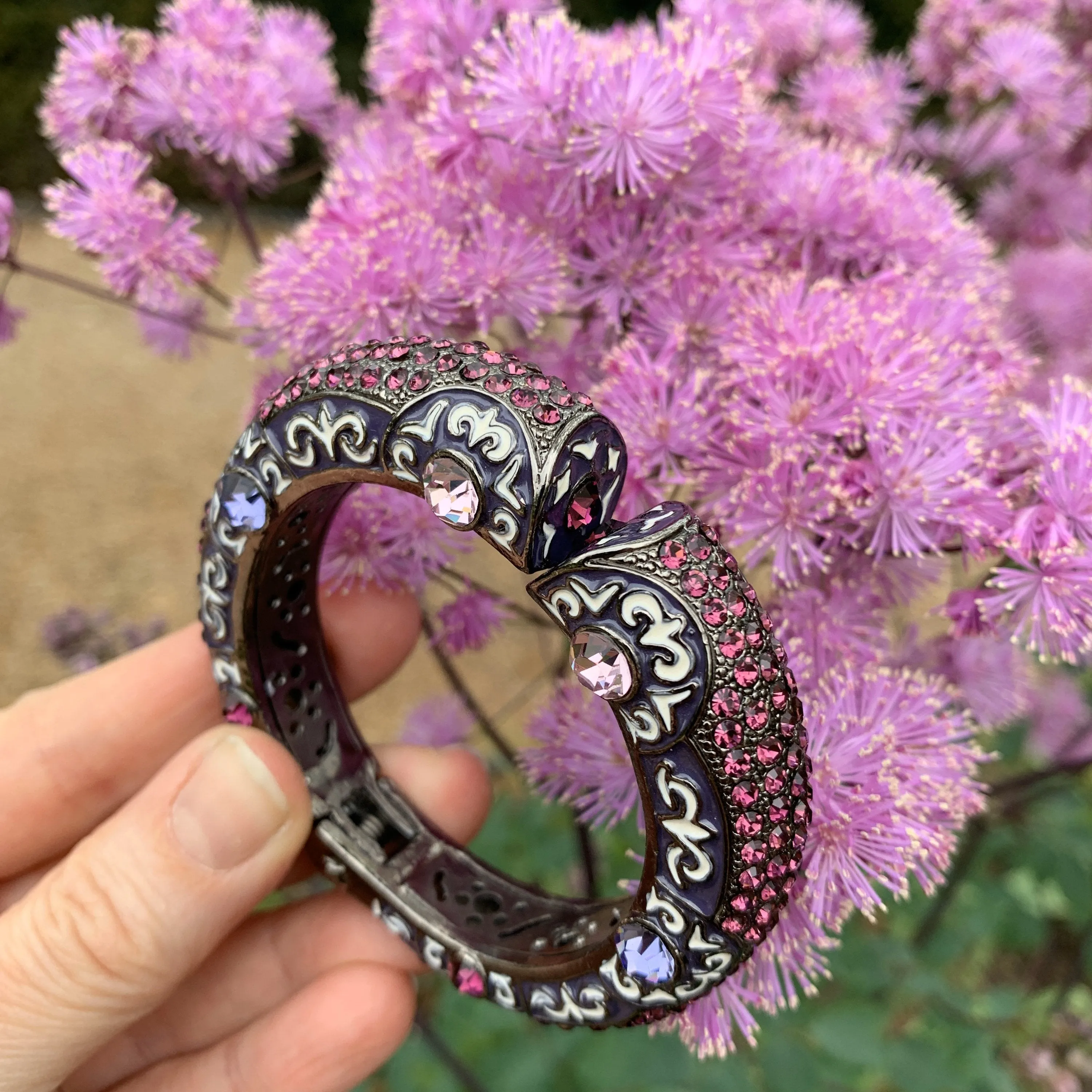 Purple crystal sparkly bracelet
