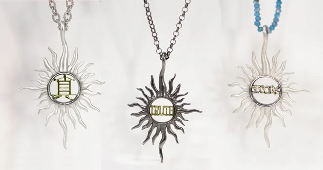'Truth' Pendant in Chinese