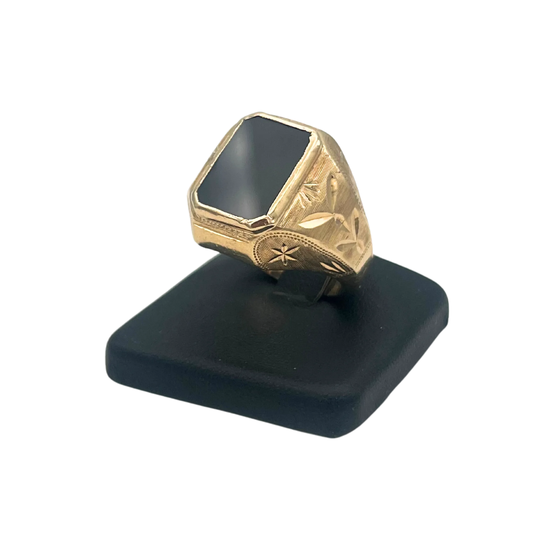 Vintage Men's Heavy 14k Yellow Gold Hand Engraved Onyx Ring
