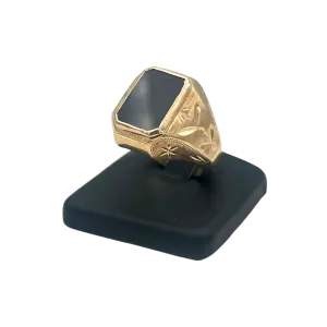 Vintage Men's Heavy 14k Yellow Gold Hand Engraved Onyx Ring