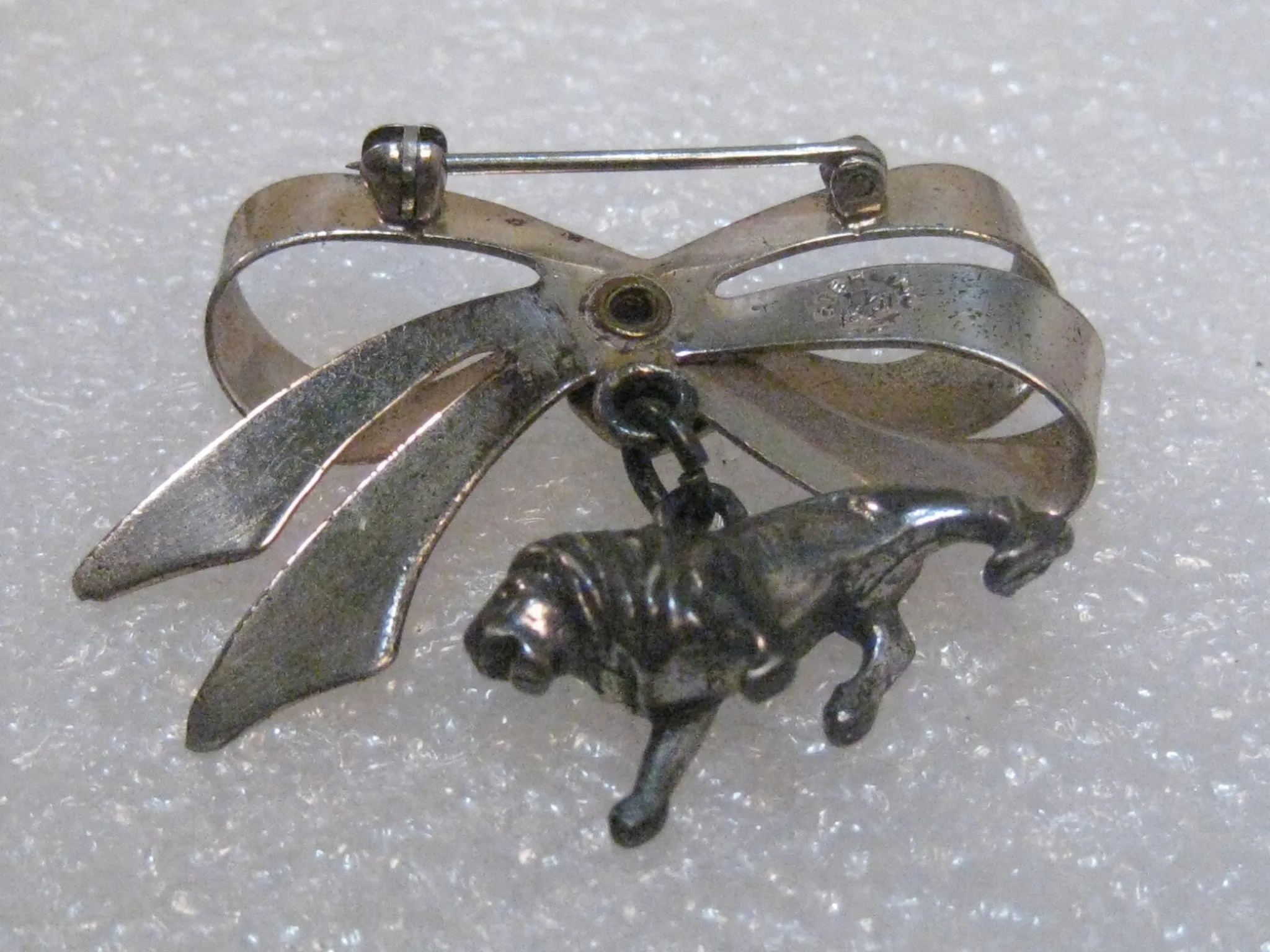 Vintage Sterling Silver Lions International Bow and Dangling Lion Charm Brooch, 1950's